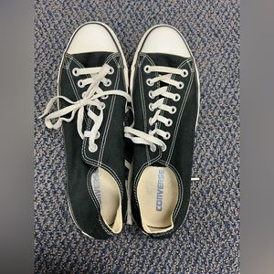 Converse - size 11.5 women’s / size 9.5 men’s
